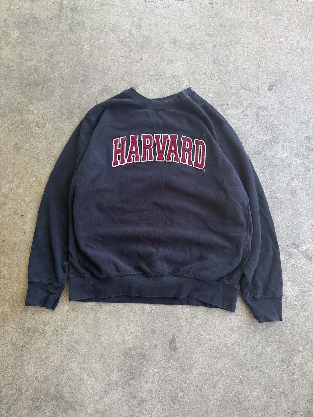 Vintage Y2K MV Sport Harvard University Crewneck Sweatshirt Size XL